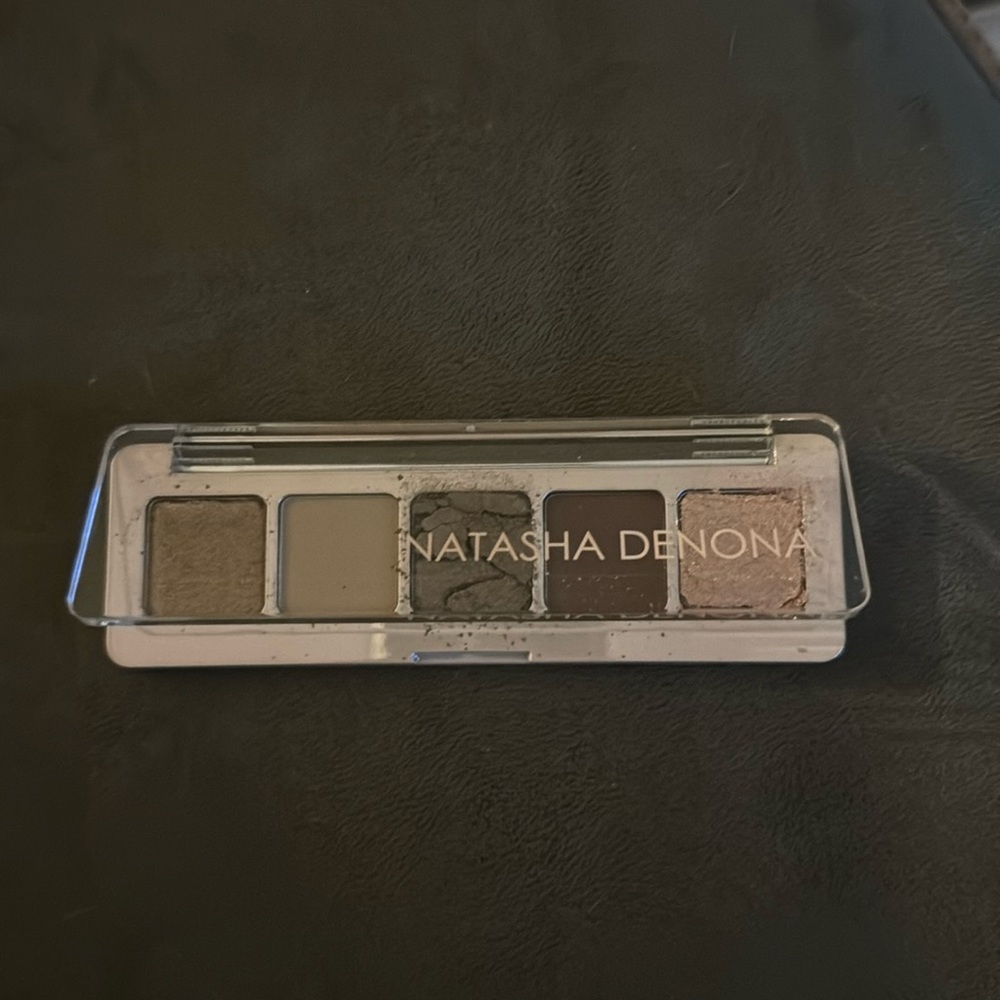 Natasha Denona eye shadow